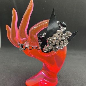 Express Ribbon rhinestone and beads bracelet